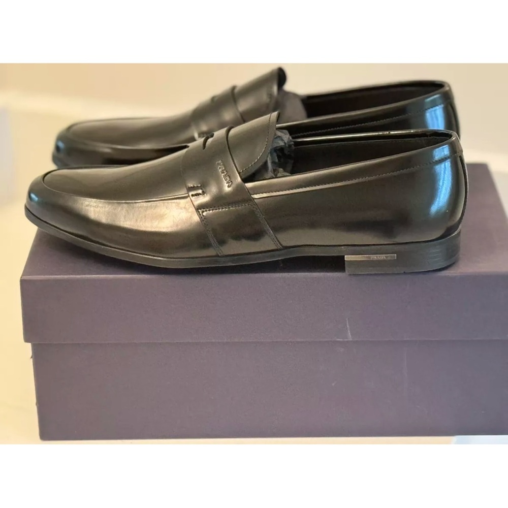 Prada Brushed Leather Black Penny Loafers NIB US size 10